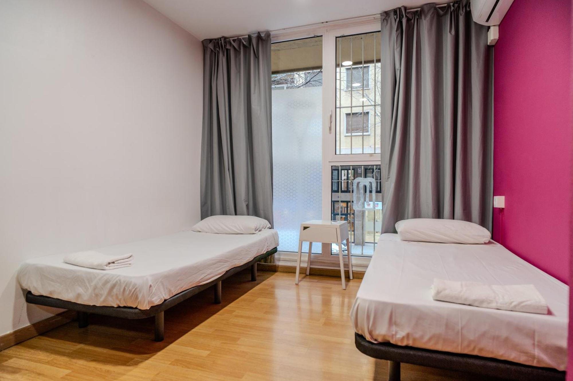Holidaysbcn Rooms Barcelone Extérieur photo